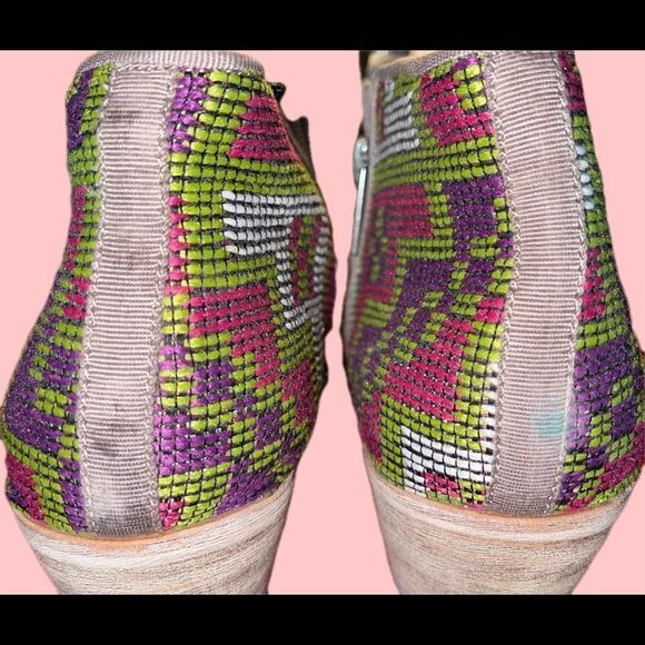 Sam Edelman Putnam Southwestern Aztec Booties Size 11 - Picture 6 of 11